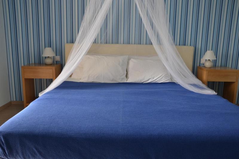 Valente Perlia Rooms Poros Town Exteriér fotografie