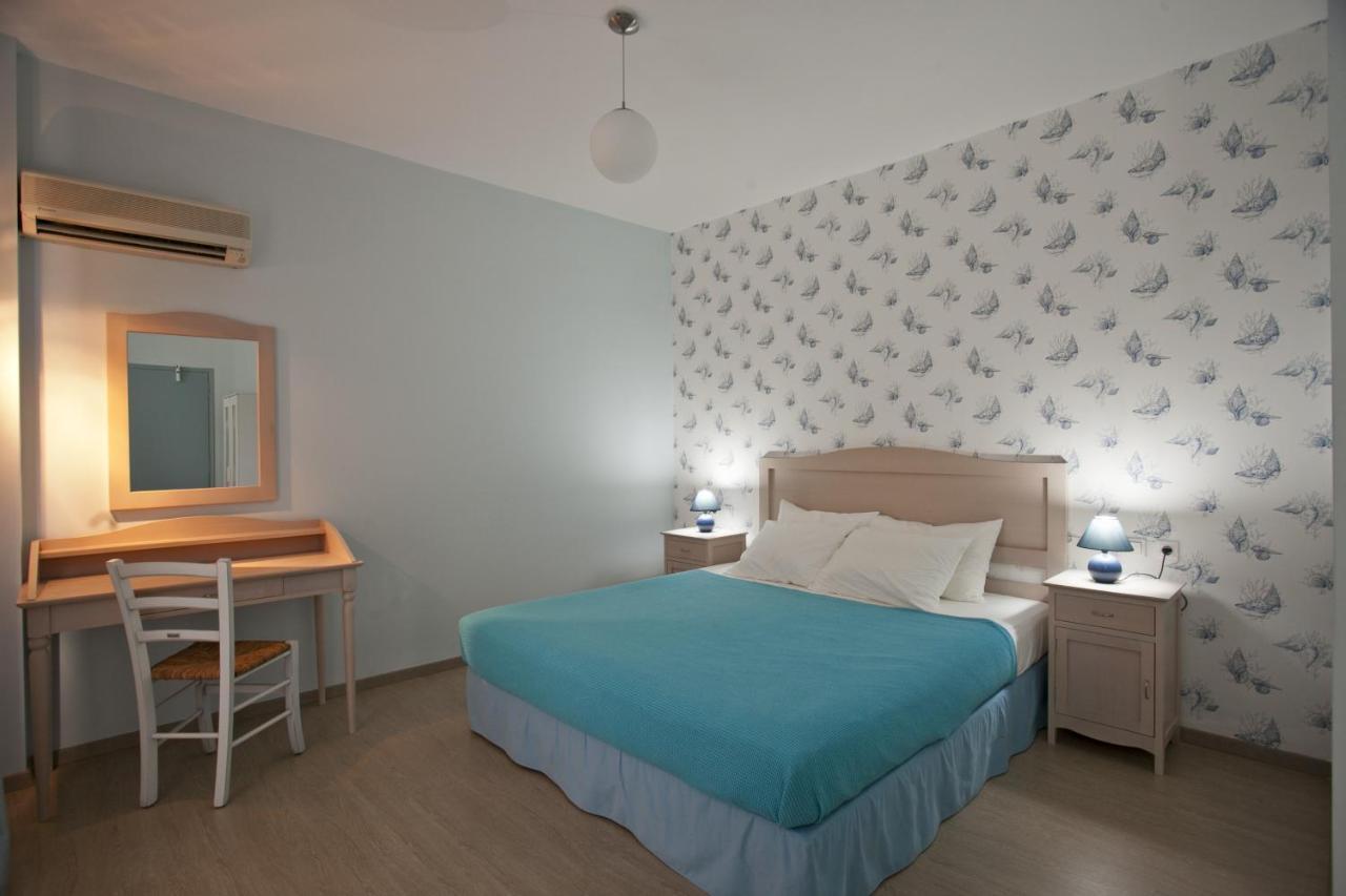 Valente Perlia Rooms Poros Town Exteriér fotografie